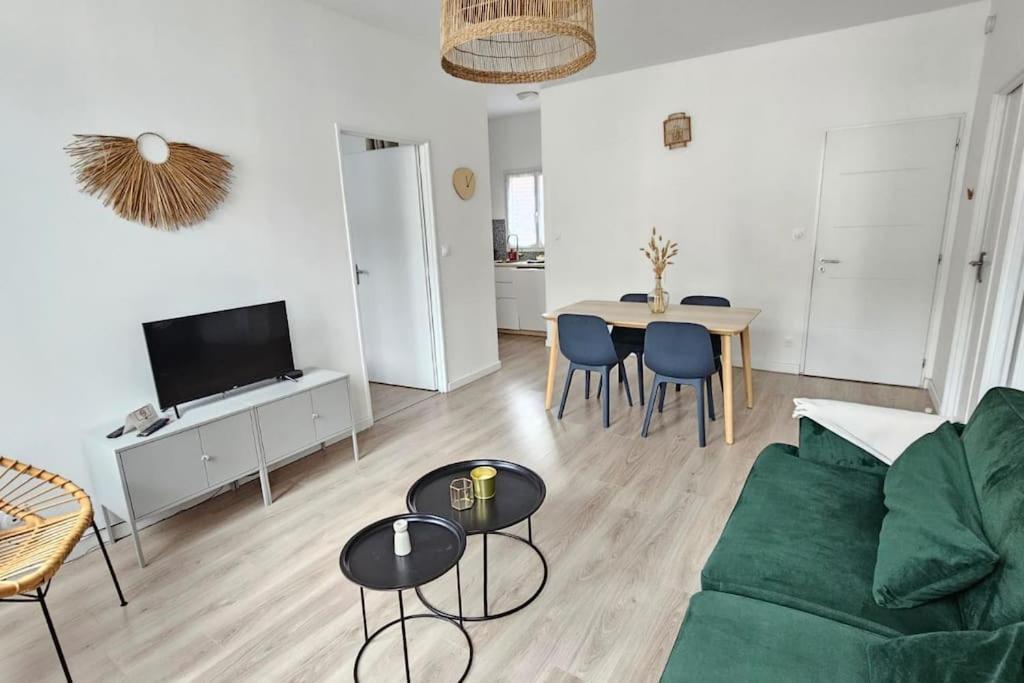 Superbe Appartement 2 Chambres Au Coeur De ポー エクステリア 写真