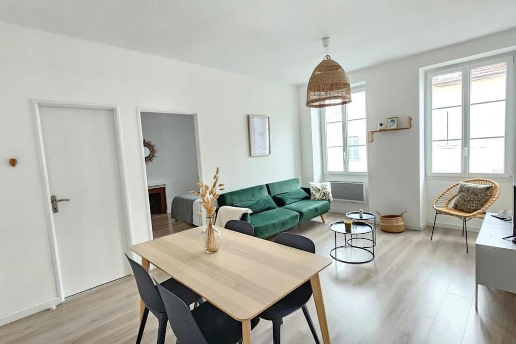Superbe Appartement 2 Chambres Au Coeur De ポー エクステリア 写真
